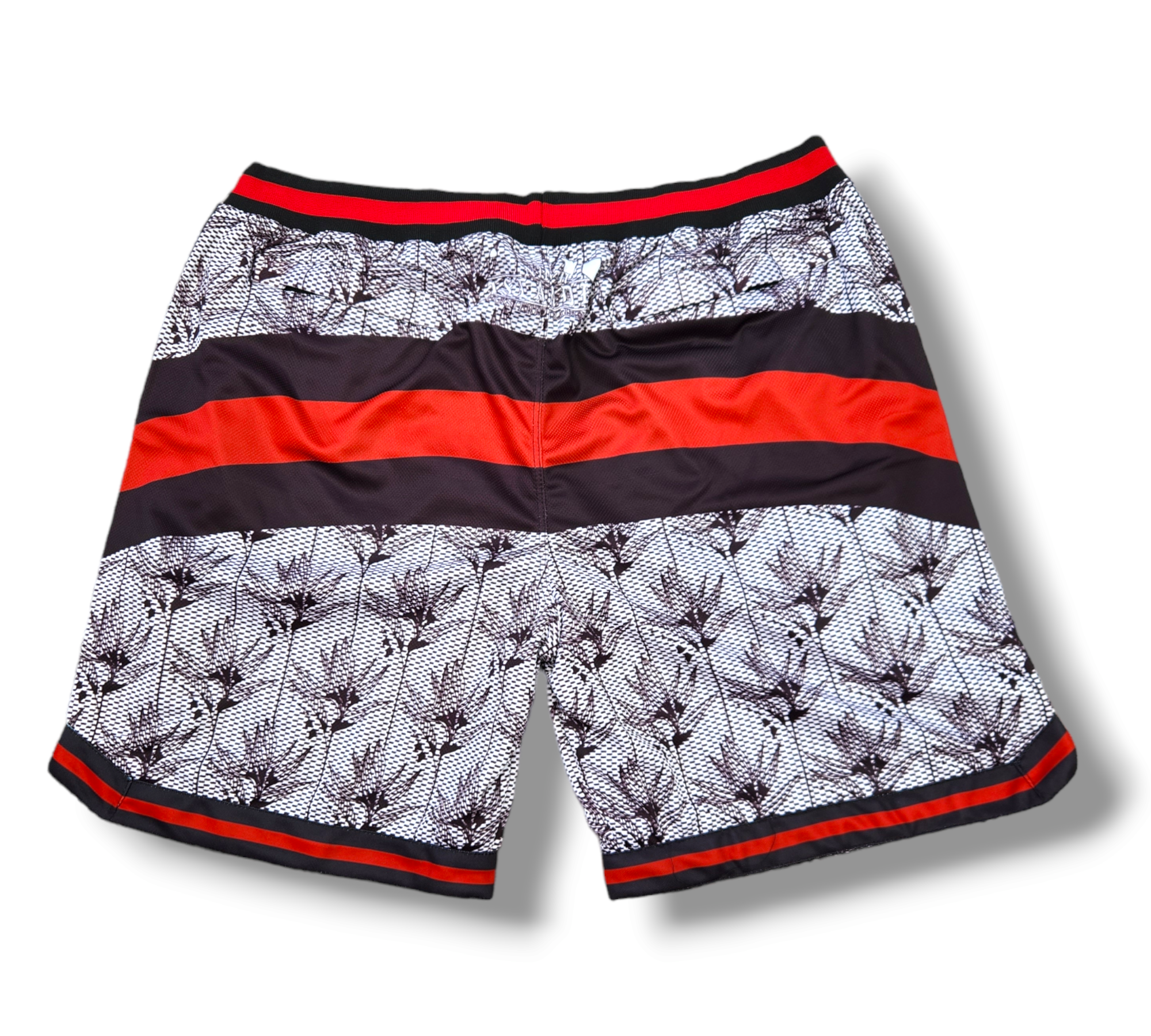 ISLANDER Court Collection Shorts (bred/white)