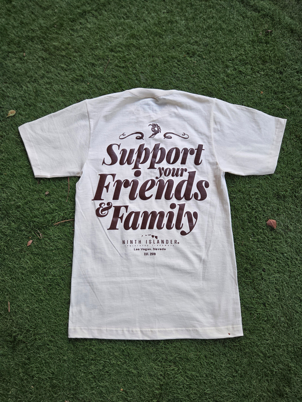 FRIENDS & FAMILY cream