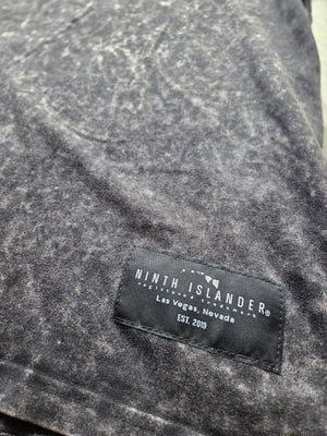 ISLANDER Culture Mineral Black