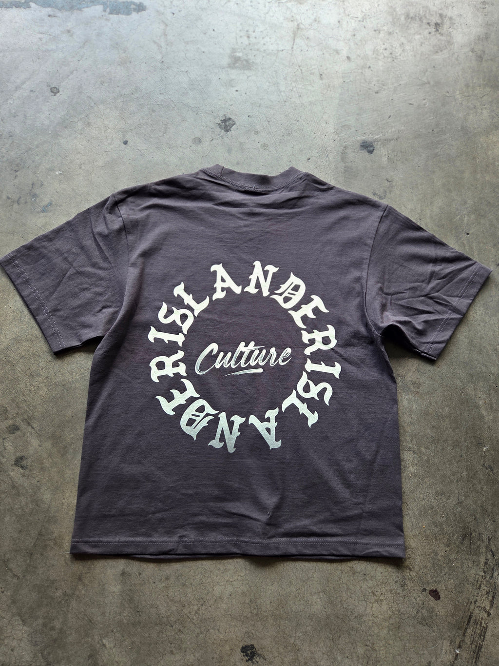 Mens Cropped Top Circle ISLANDER