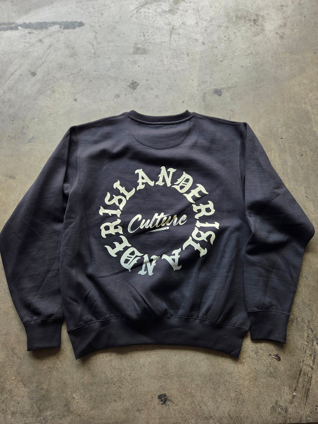 ISLANDER CULTURE crewneck